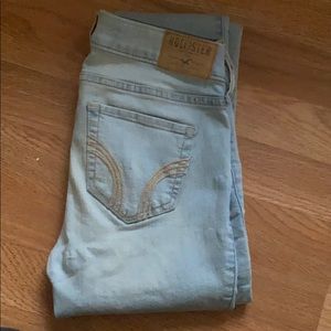 Hollister Jean